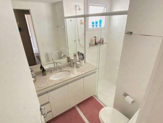 Apartamento à venda com 3 quartos, 145m² - Foto 7