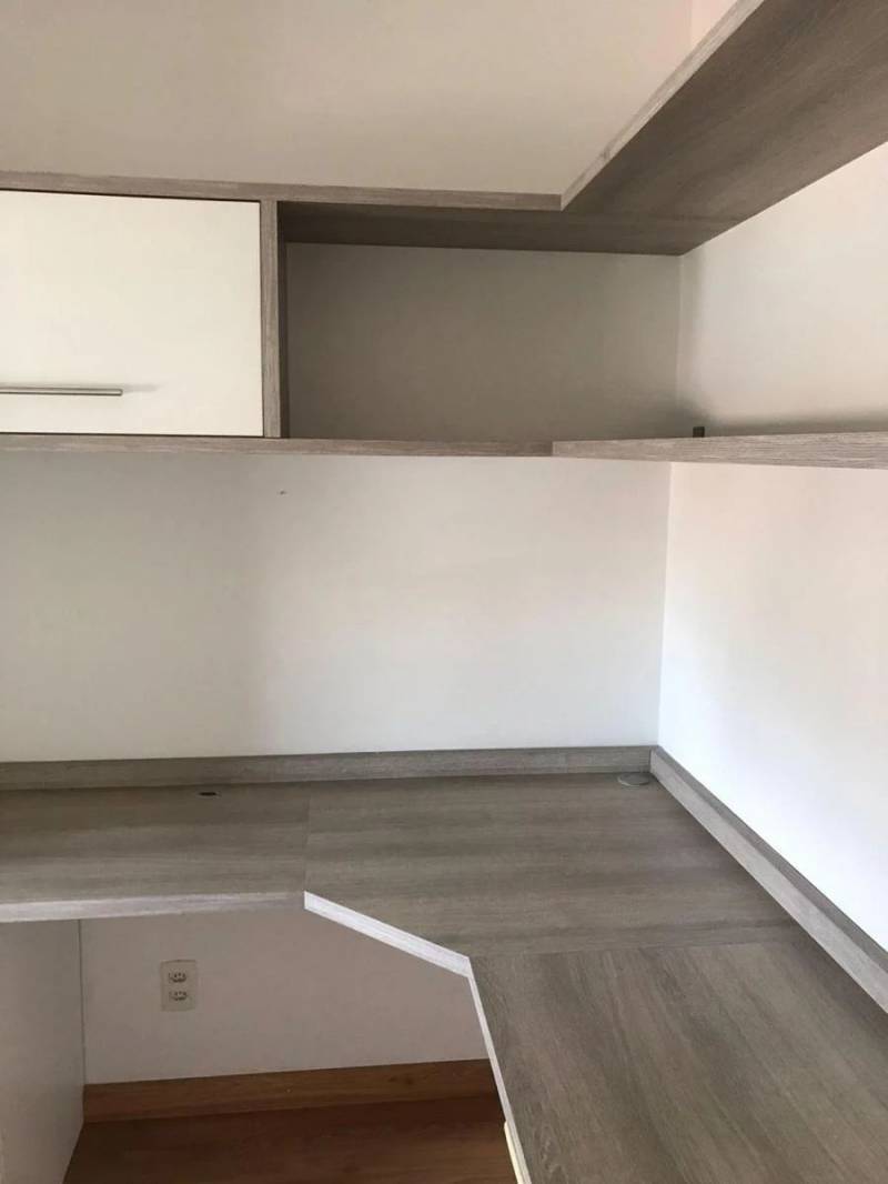 Apartamento à venda com 2 quartos, 65m² - Foto 15