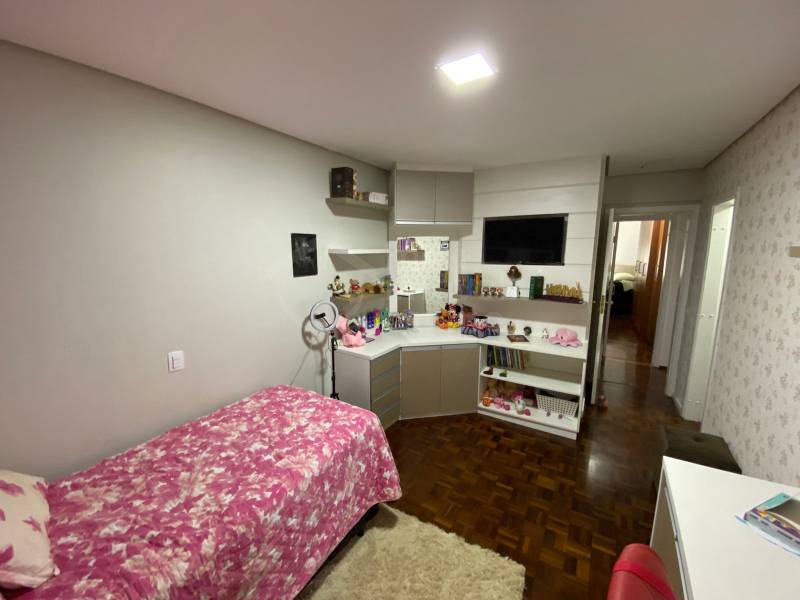 Apartamento à venda com 3 quartos, 127m² - Foto 18