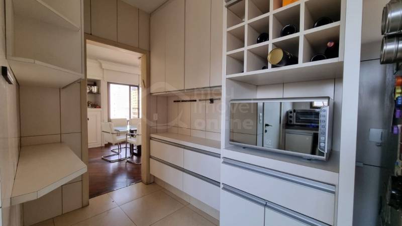 Apartamento à venda com 4 quartos, 270m² - Foto 37